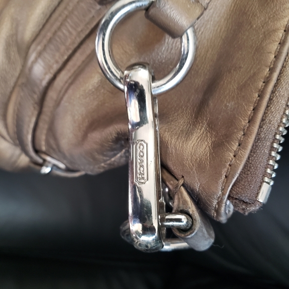 🌺Authentic 🌺 Coach Leather Bag - Picture 6 of 8
